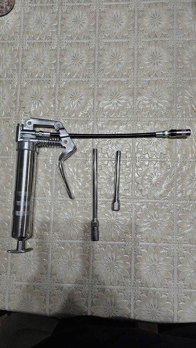 Чисто нов такаламит