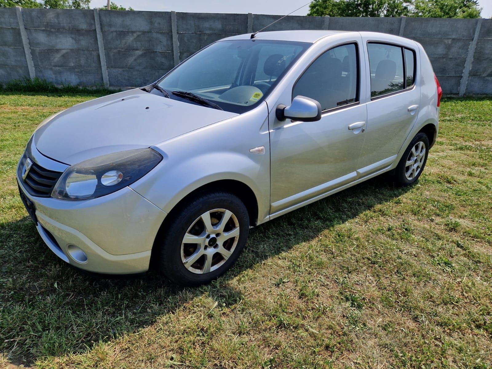 Dacia Sandero 2010