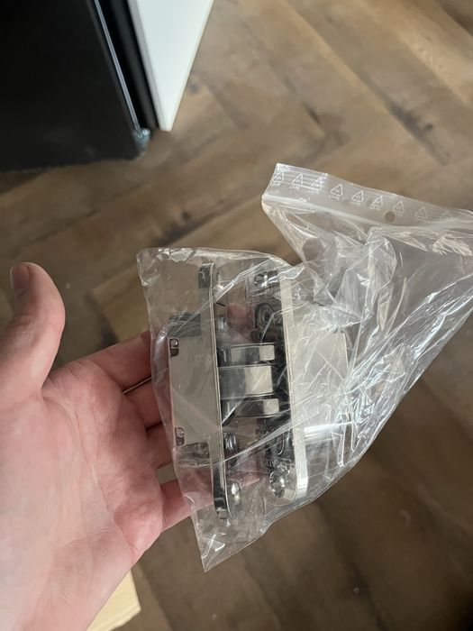 Каси за врати фалцова и без фалцова