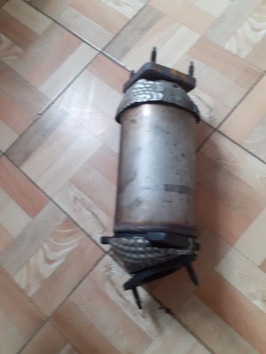 Vând Catalizator de Ford Mondeo