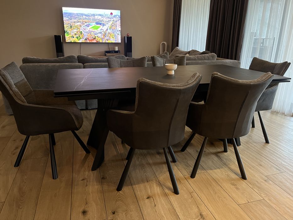 Трапезен въртящ се стол