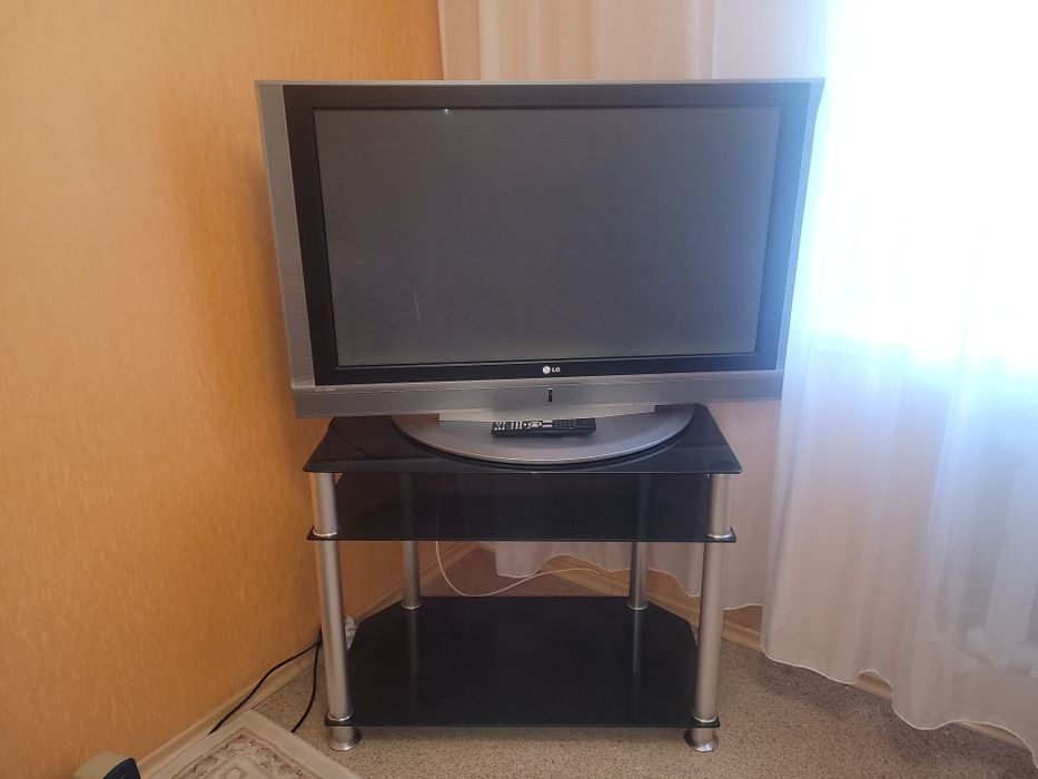 Телевизор б/у LG