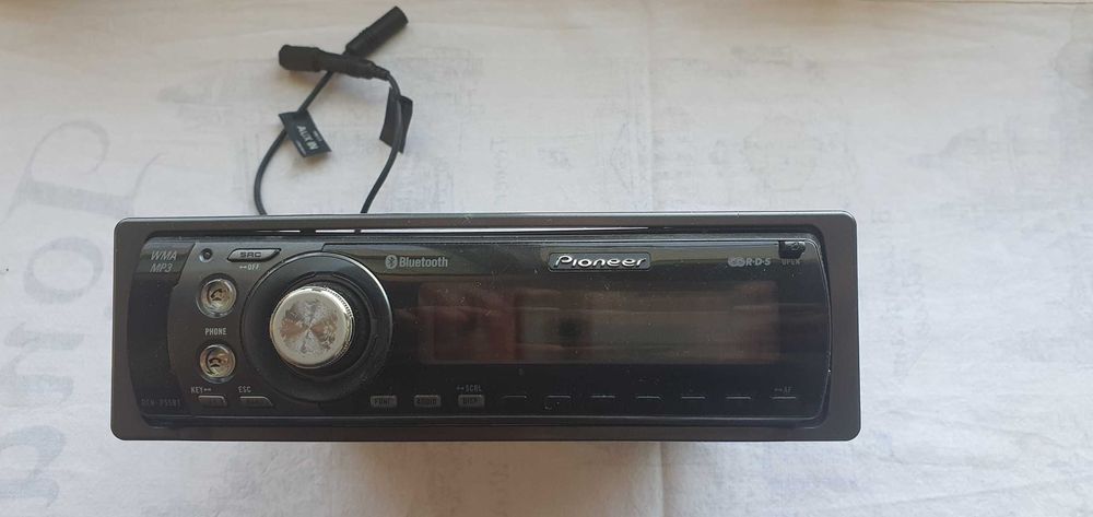 Автомобилен  CD/RADIO 
Pioneer DEH-P55BT