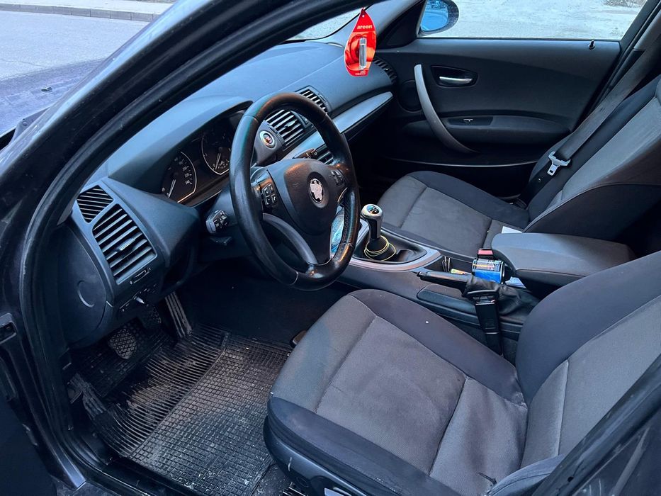 BMW seria 1, 118d 2005 122cp