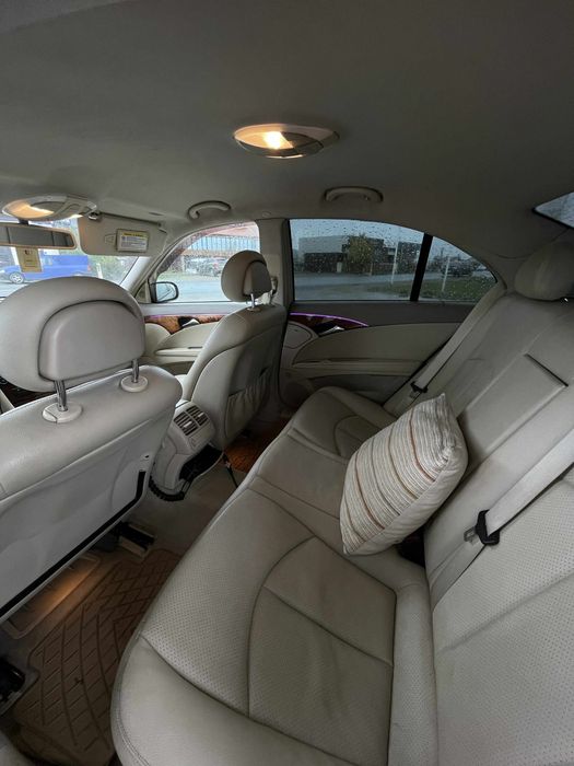 Se vinde Mercedes E-Class W211 E 270 CDI
