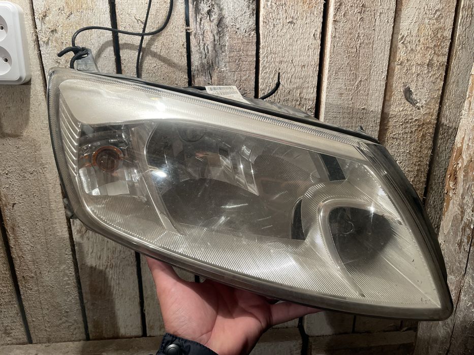 Продам фара лада гранта