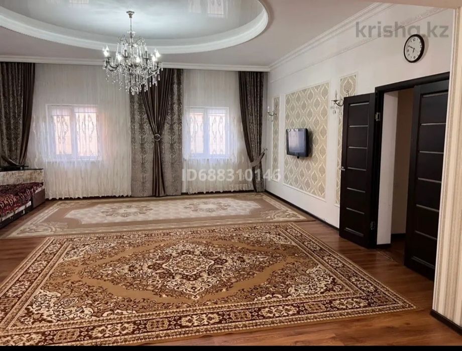 Срочно. Продается 5 комнатный большой дом