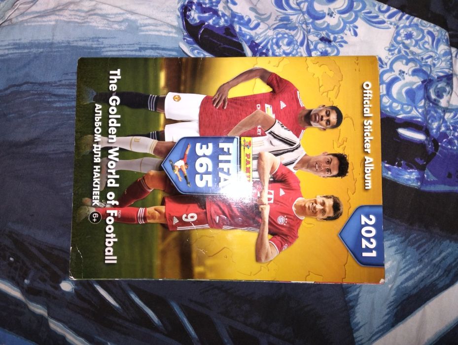 Альбом для наклеек FIFA 365 panini    2021