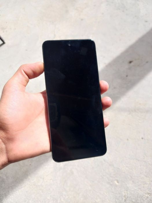 Realmi C71 OBMENGA 16/256gb xotirasi