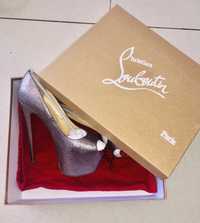 Pantofi Christian Louboutin, 36 jumate, Originali