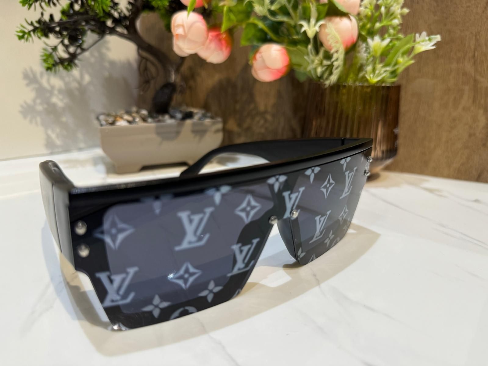 Ochelari Louis Vuitton pentru bărbați.  Calitate superioară.