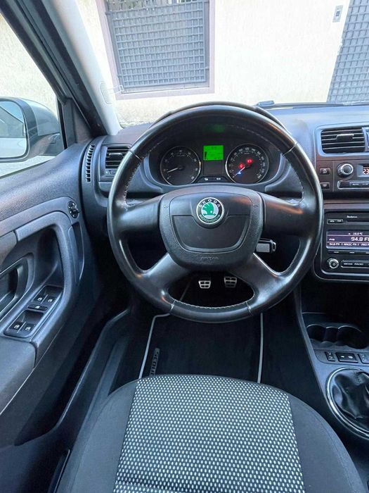 Inchiriez auto skoda fabia 2012,pretabila și pentru glovo, bolt,  uber