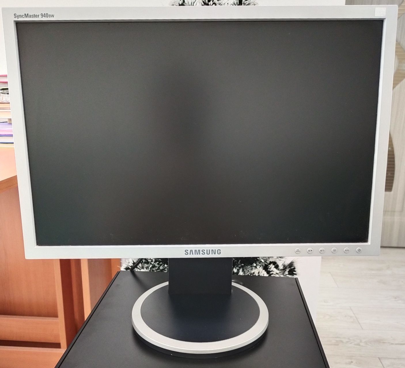 Monitor Samsung 940BW, 19", argintiu
