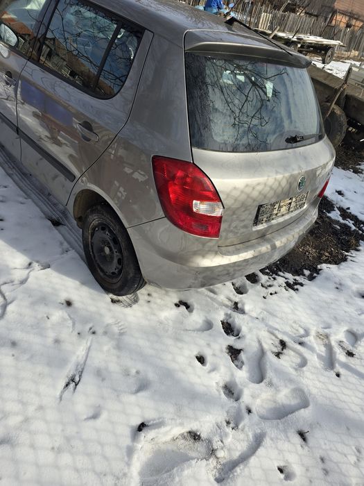 Dezmembrez Skoda Fabia 2 2009 1.2 bbm