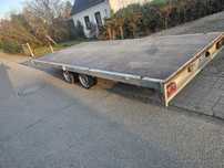 Platforma Auto 2 axe Saris anul 2009 dimensiuni 5.20 x 2.20 metri