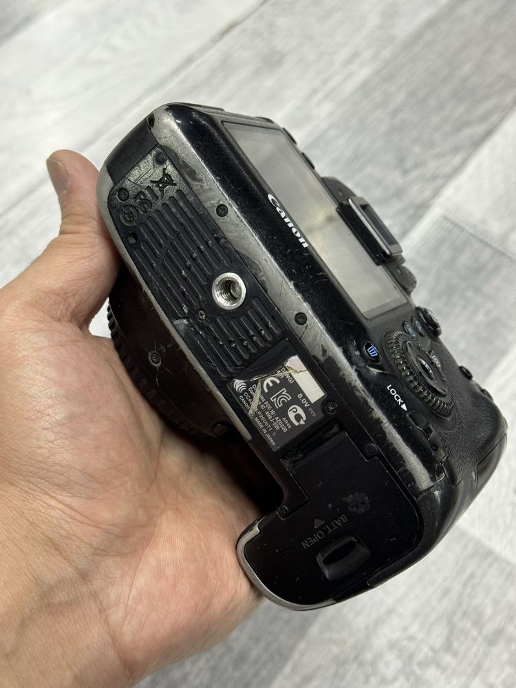 Canon 6D body yaxshi ishlidi