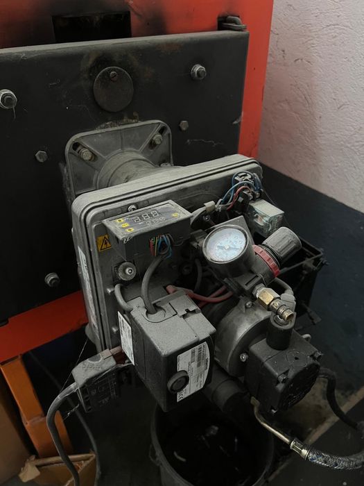 Centrala pe ulei ars