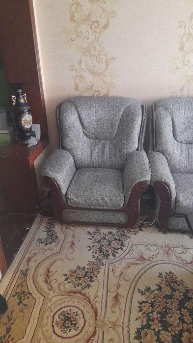 Продам из дома мебели в хорошим состояние