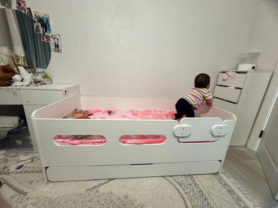 Продам детскую кровать