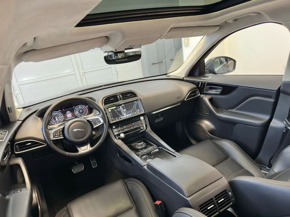 Jaguar F-Pace Suv 2020 Chequered Flag AWD-Panoramic-Virtual Cockpit 4K