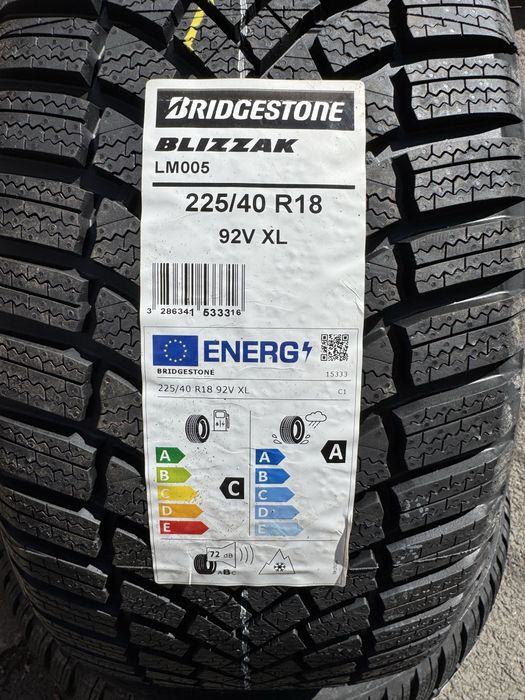 2 Anvelope de iarnă Bridgestone Blizzak LM005 225/40 R18 92V XL