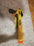 Pistol Fortnite galben