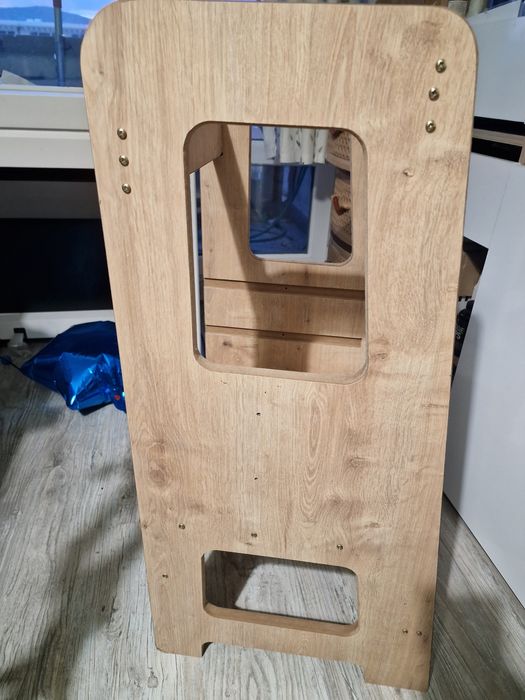 Кула на монтесори