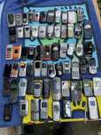 Vind o colectie de 250 -300 de Telefoane vechi de colecție