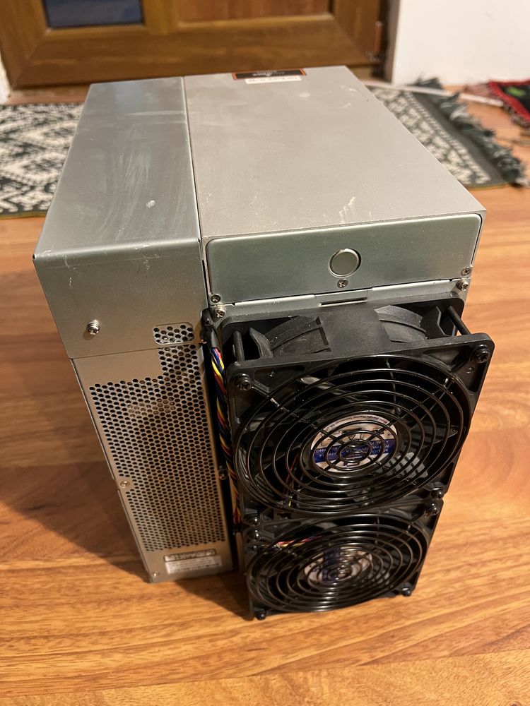 Crypto Miner Asic Bitcoin BTC Antminer S19J Pro 104 TH 9-10$/zi