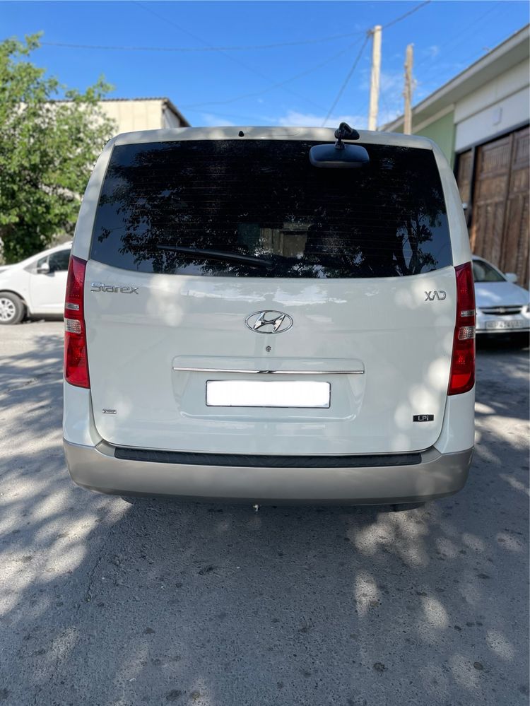 Hyundai starex H-1 бензин матор