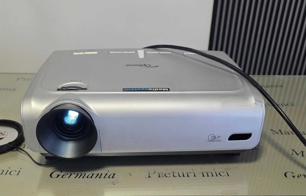 Videoproiector Optoma EP747 - import Germania
