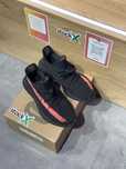 Yeezy Boost 350 V2 Core Black Red Poze Reale, marimi 36-47