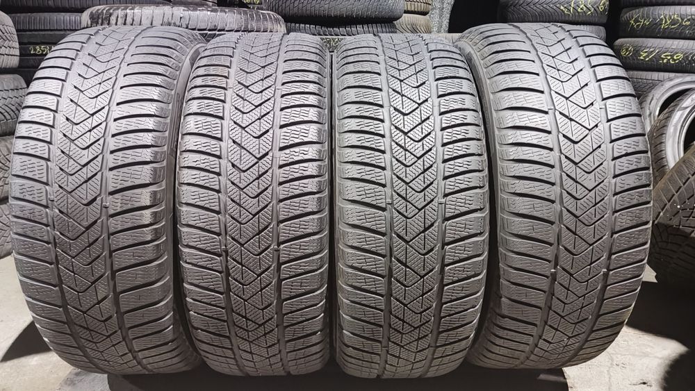 4бр. зимни гуми 245/45/18 Pirelli Sotto Zero 3, MO, runflat 
dot22
6.9