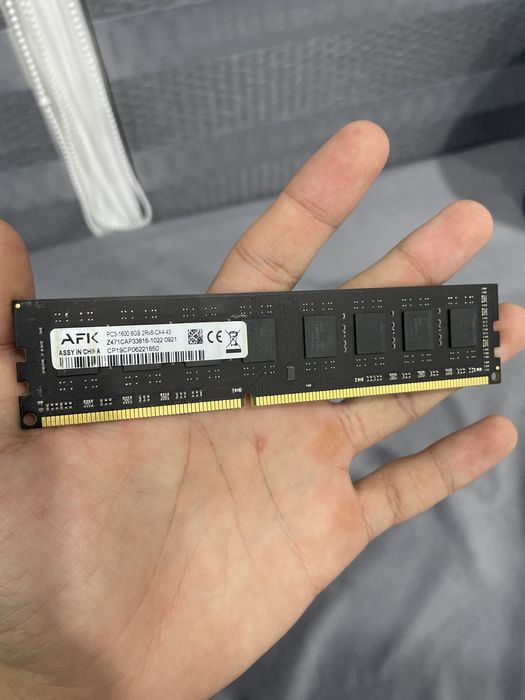Оперативная память 8гб формата ddr3 1600
