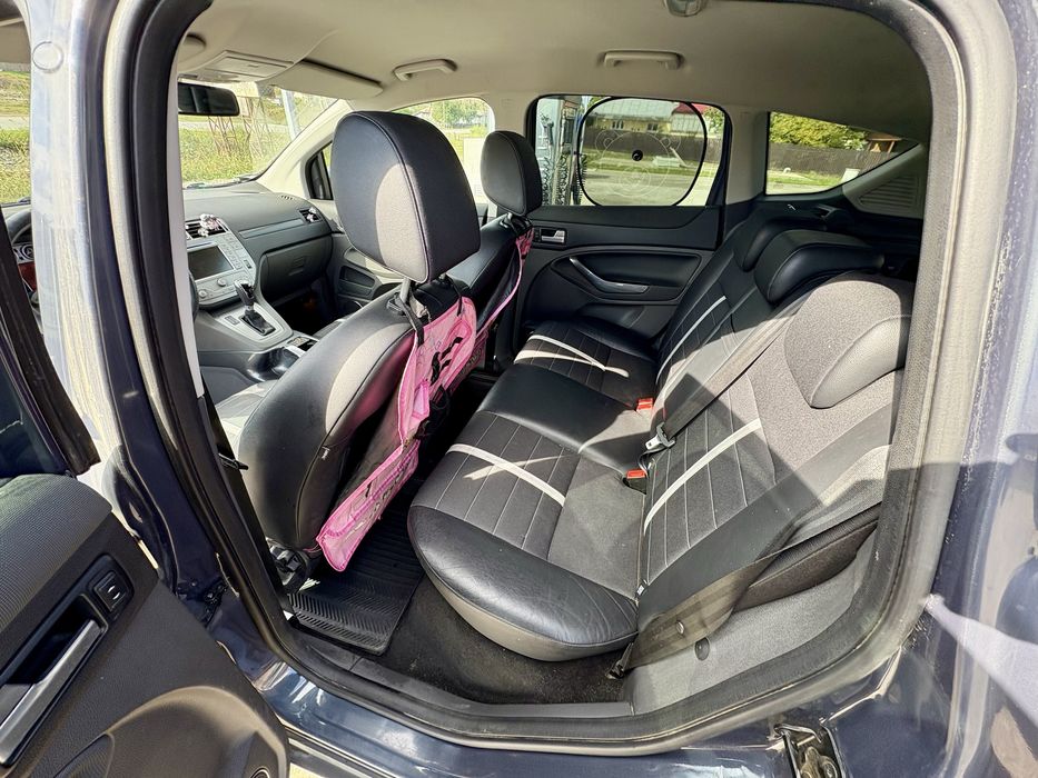 Ford Kuga automat