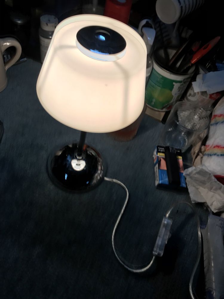 Lampa veioza modernă