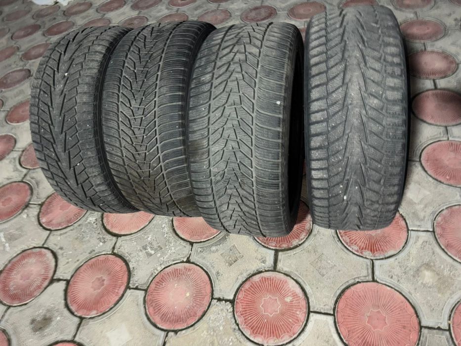 Продам шину.