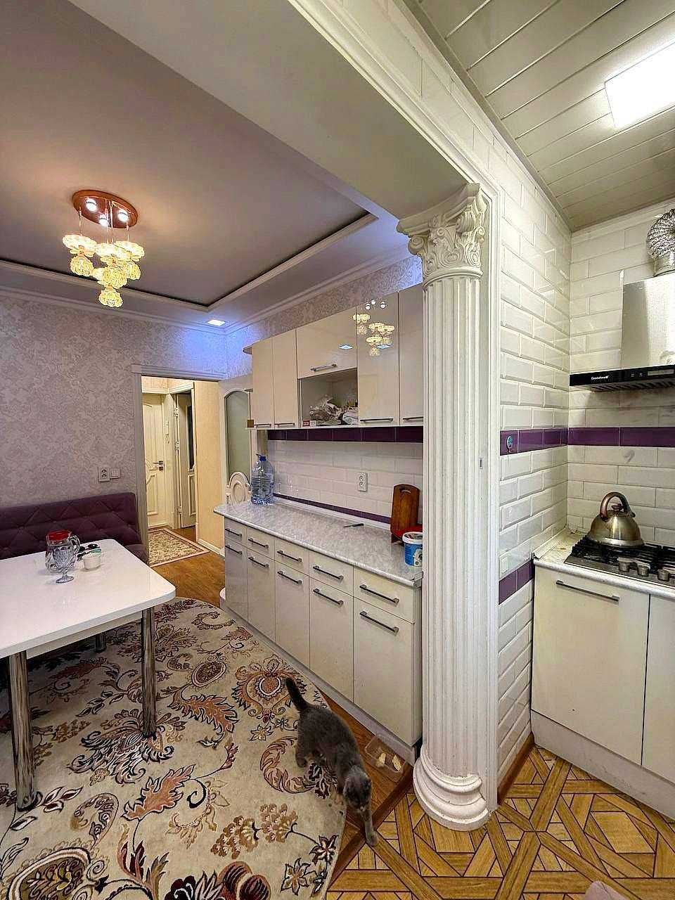 Аренда квартира Ц-6 2 ком 650 уе