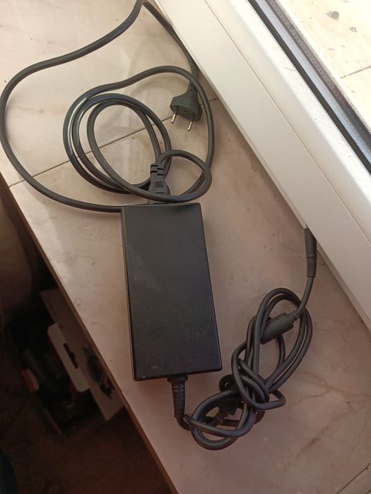 Încărcător DELL 19.5V 9.23A
