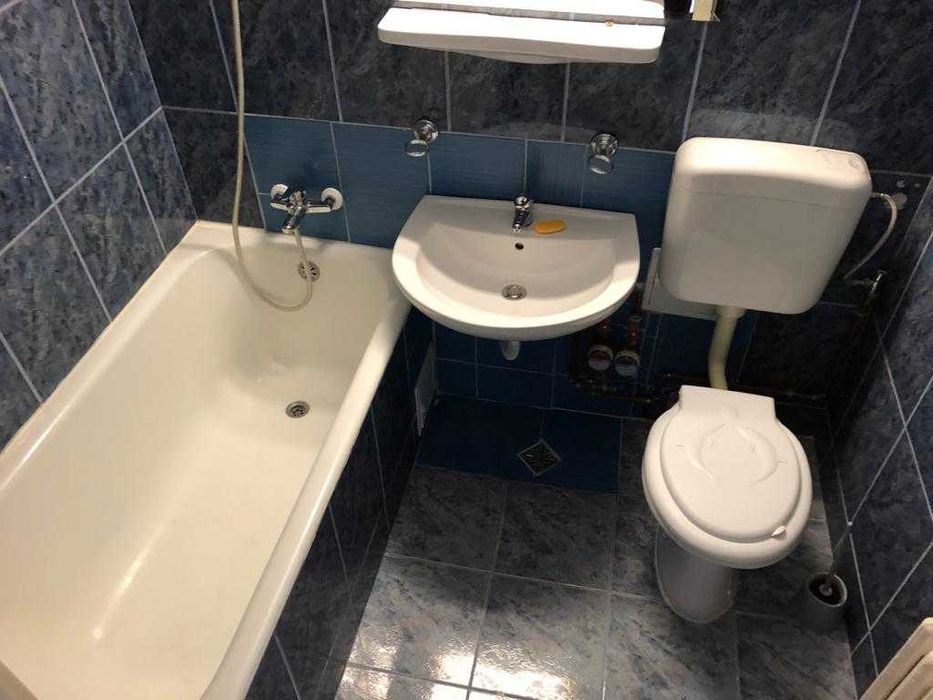 Apartament de inchiriat 3 camere Drumul Taberei - Metrou Raul Doamnei