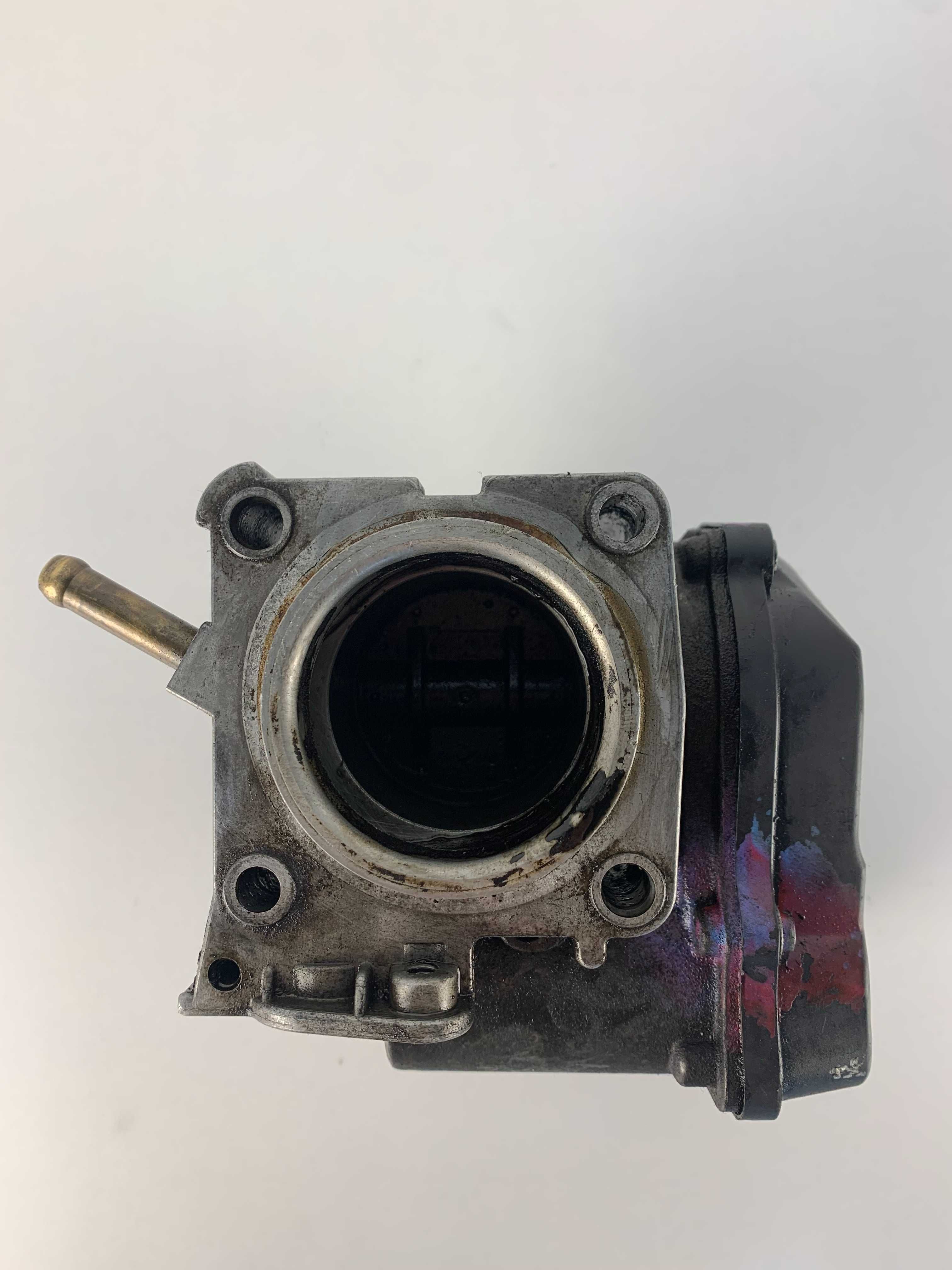 Дросел Audi Volkswagen 1.6 101к.с. 1.8 125к.с. 1.8T 150к.с. (94-11)г.