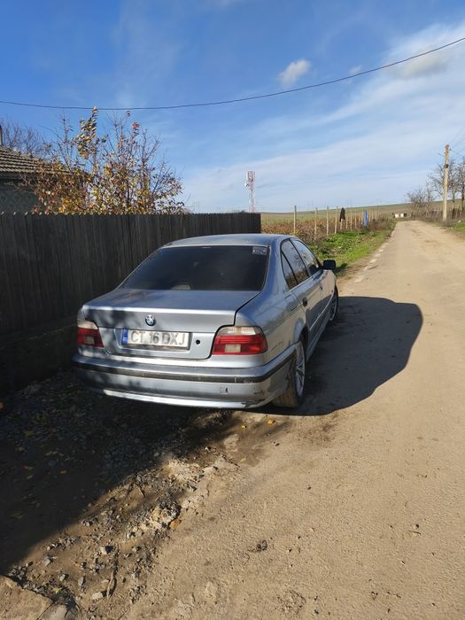 Vând BMW E39 525d