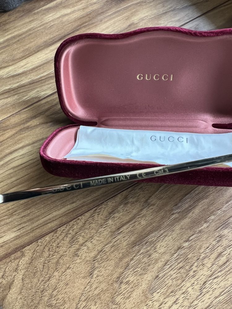 Слънчеви очила Gucci
