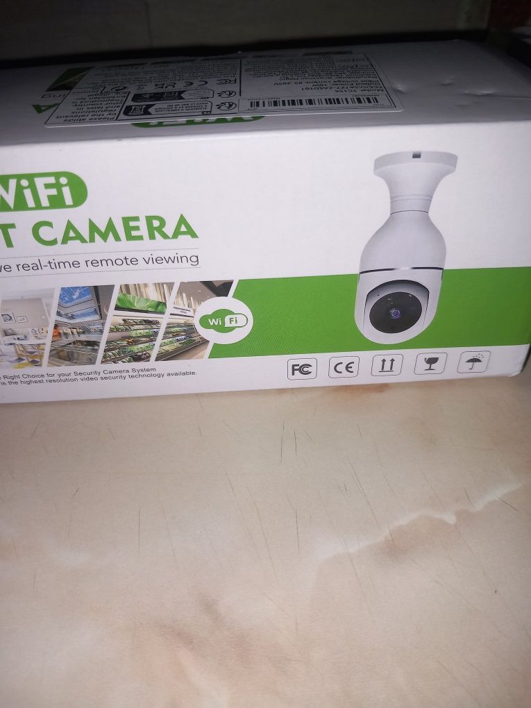 Vând camera wifi nou