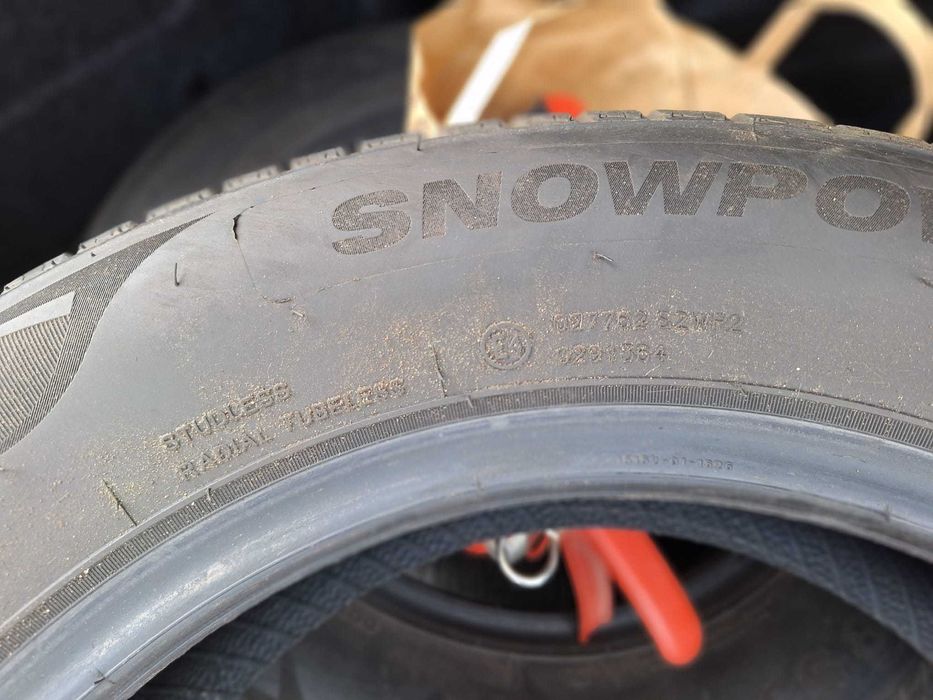 Anvelope iarna  Tristar 185/65 R15 SH 50 lei/bucata