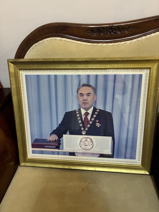 Картина портрет 1 Президента