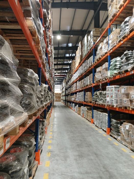 Rafturi metalice industriale