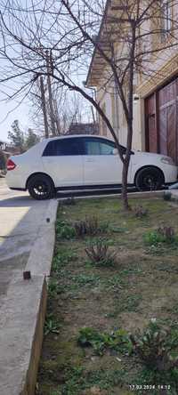 Nissan tiida sedan 2007 avt