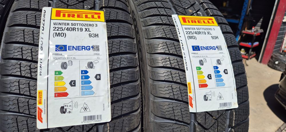 225 40 19 Pirelli