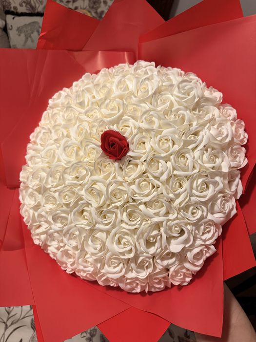 buchet trandafiri 101